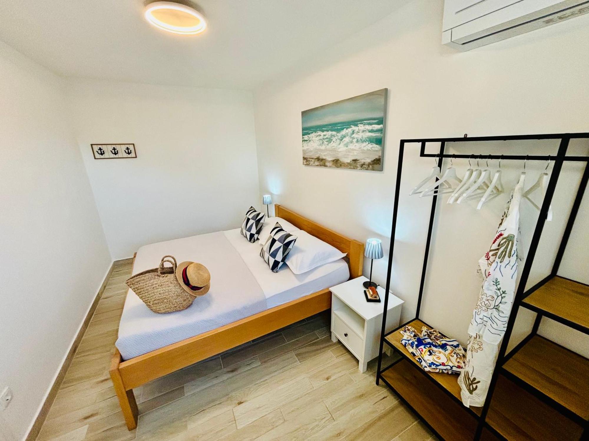 Apartment Sunny Elza 2 Хвар Екстериор снимка